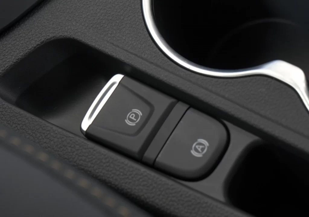 Diseno-interior-del-carro-js4-nevado-de-jac-motors-venezuela-4-1024x719