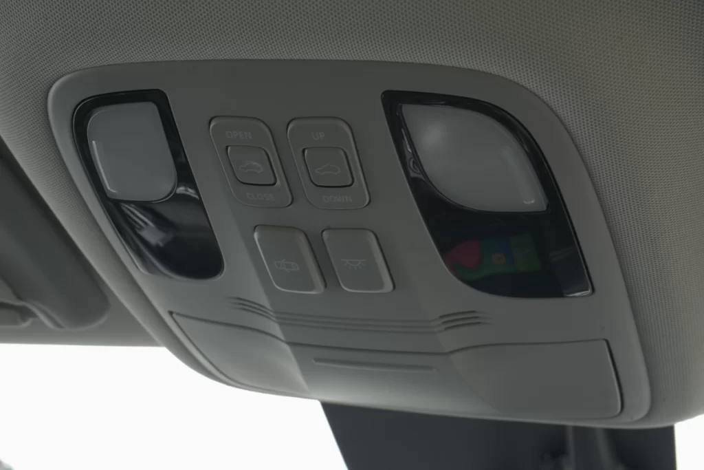 Interior-del-j7-de-jac-motors-venezuela-12-1024x683