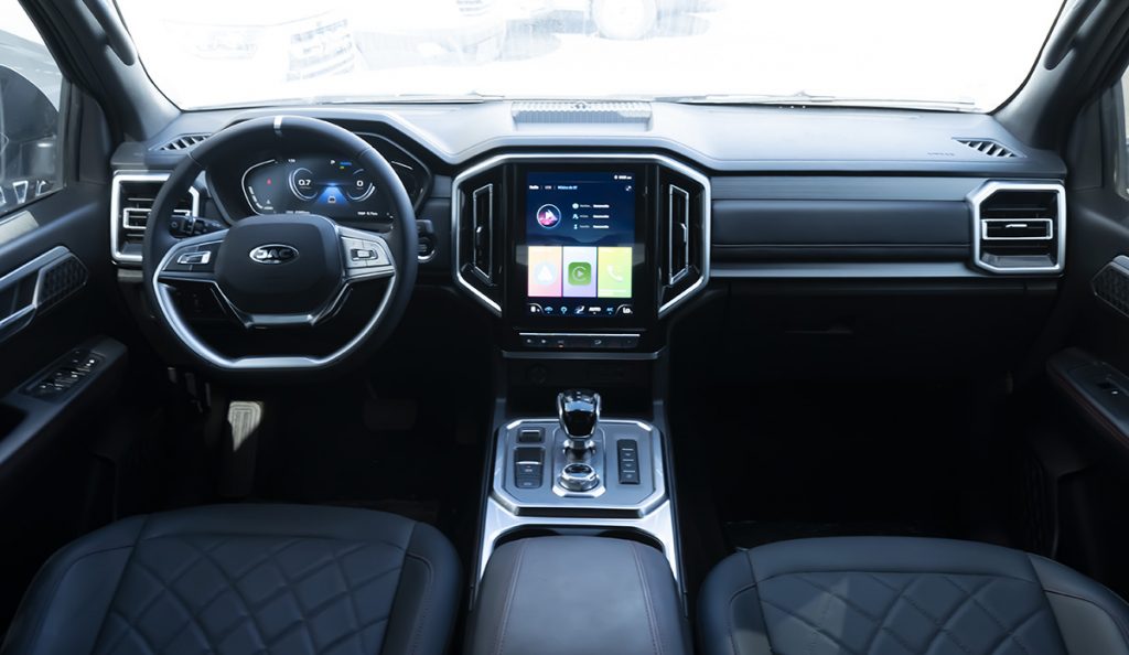 interior-de-la-t8-aventura-luxury-de-jac-motors-venezuela-10-1024x594